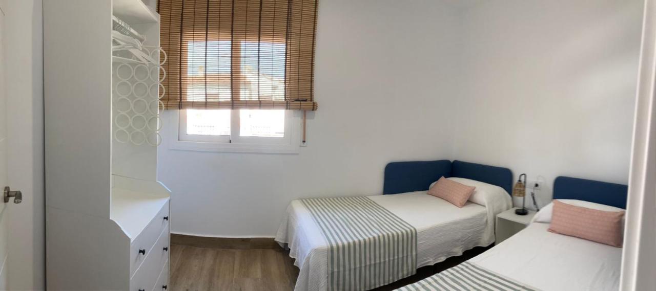 Zona5 Apartamentos Turísticos El Vendrell Exterior foto